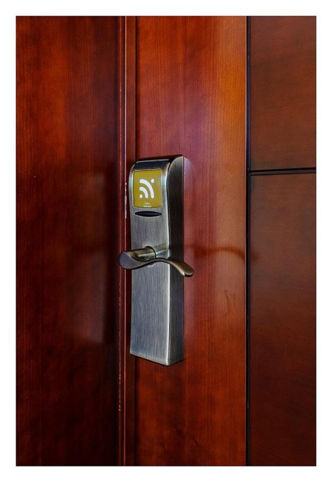 Hotel Mistral 马尔基 外观 照片
